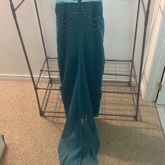 Blue Embellished Dress For wedding/ prom/ event - Picture 9 of 9